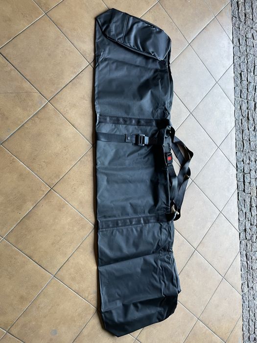 Pokrowiec na narty lub snowboard do samochodu