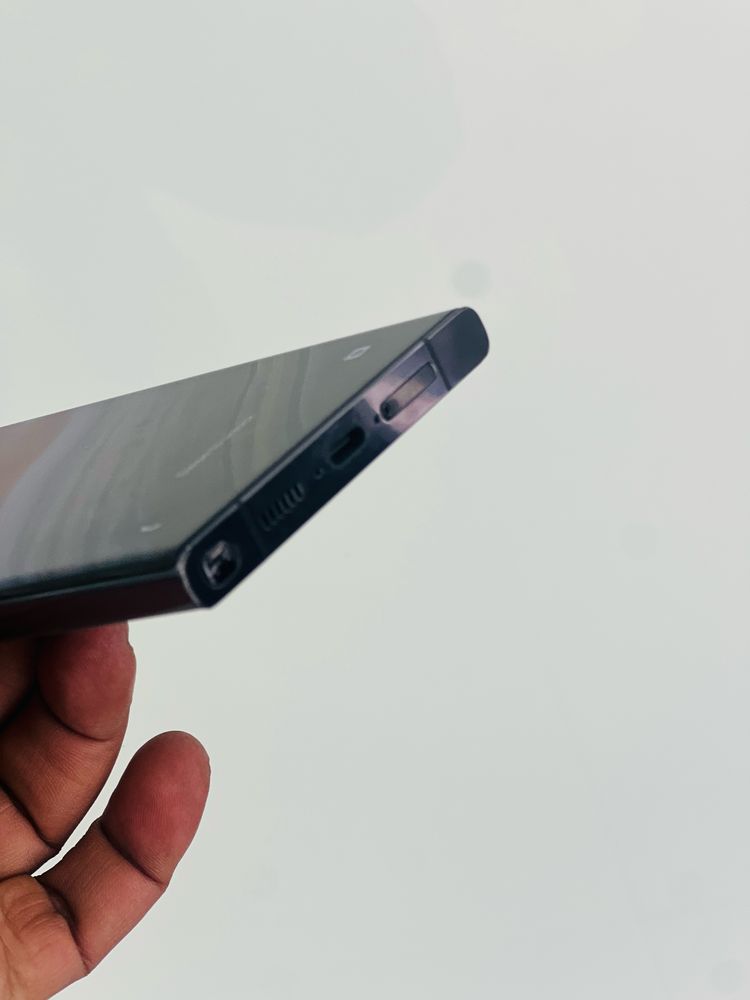 Samsung S23 Ultra 12/512 GB A condição é a mesma de um produto novo
