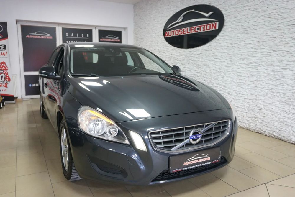 Volvo V60 2.0D3 163KM! 2013r! Klima! Navi! CitySafety! PDC Isofix! Bez rdzy! LED