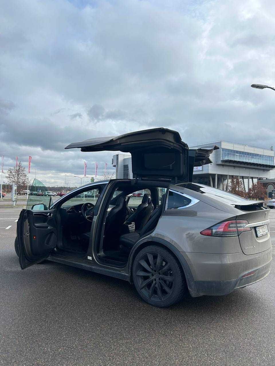 Tesla Model X 75D 2016