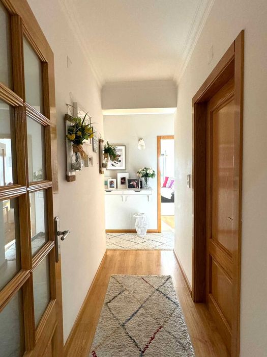 Apartamento T3 para Arrendar, excelente localização, 10 minutos Lisboa