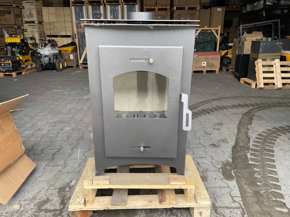 Piec kominek koza wolnostojący BLIST B MAX 1 15kW Outlet II Gatunek