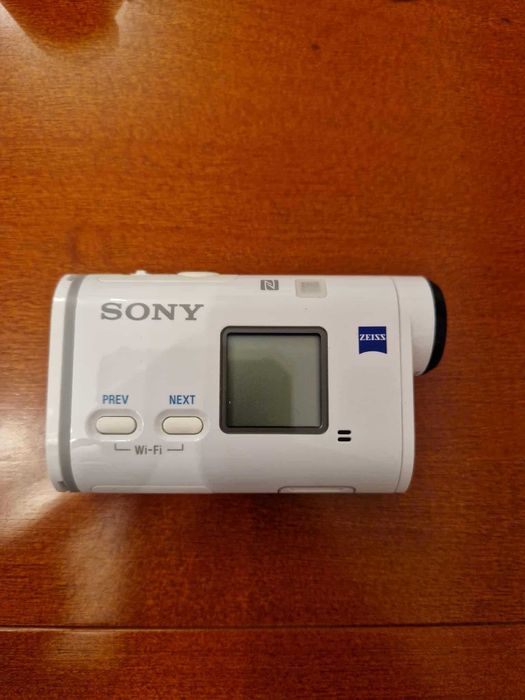 Kamera Sony 4K z WI-FI, GPS, pilotem z funkcją podglądu na żywo