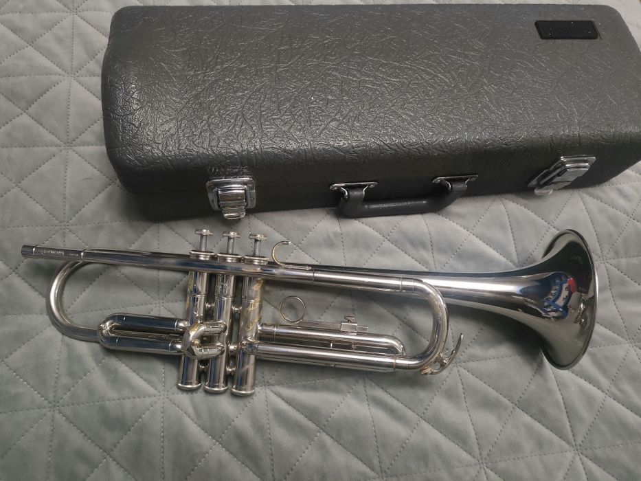 Trąbka Yamaha YTR 136