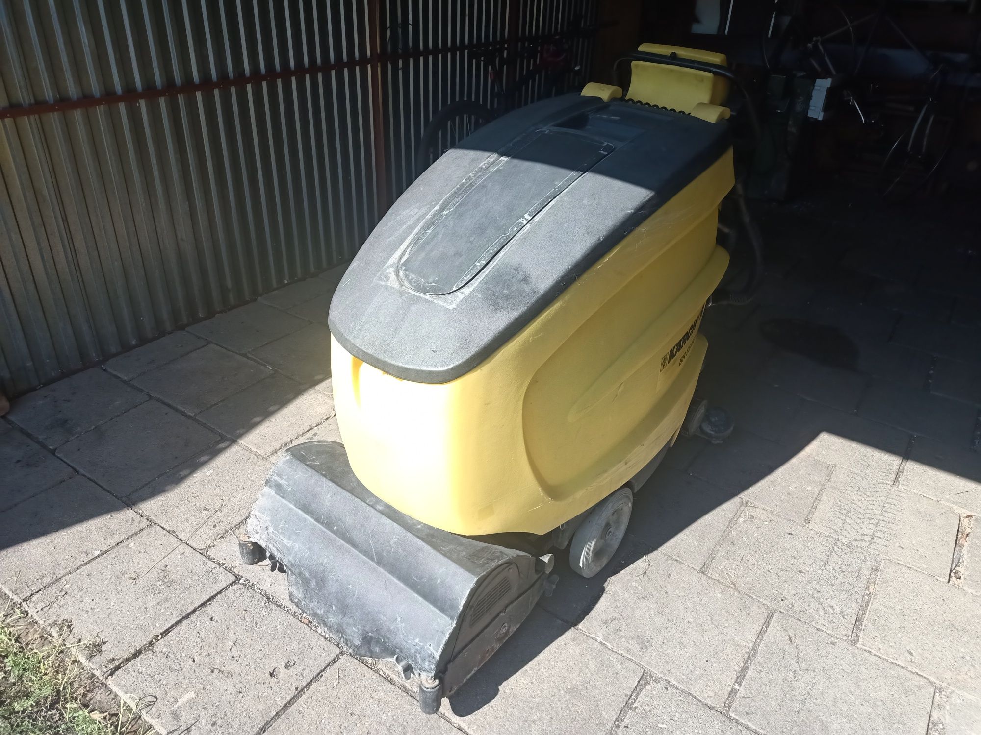 Szorowarka KARCHER BR 55/60 W