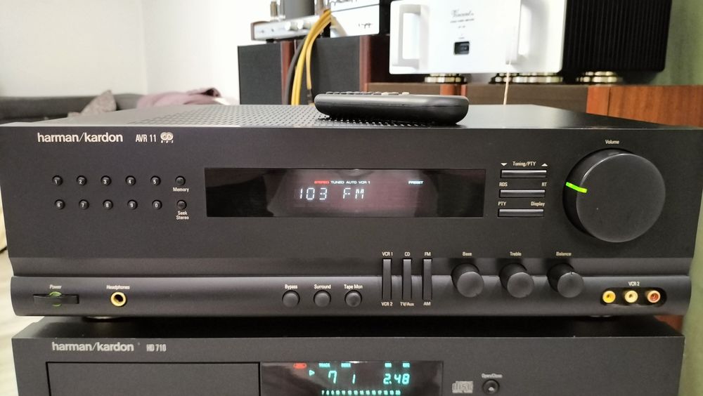 Amplituner Harman Kardon AVR 11 RDS Pilot