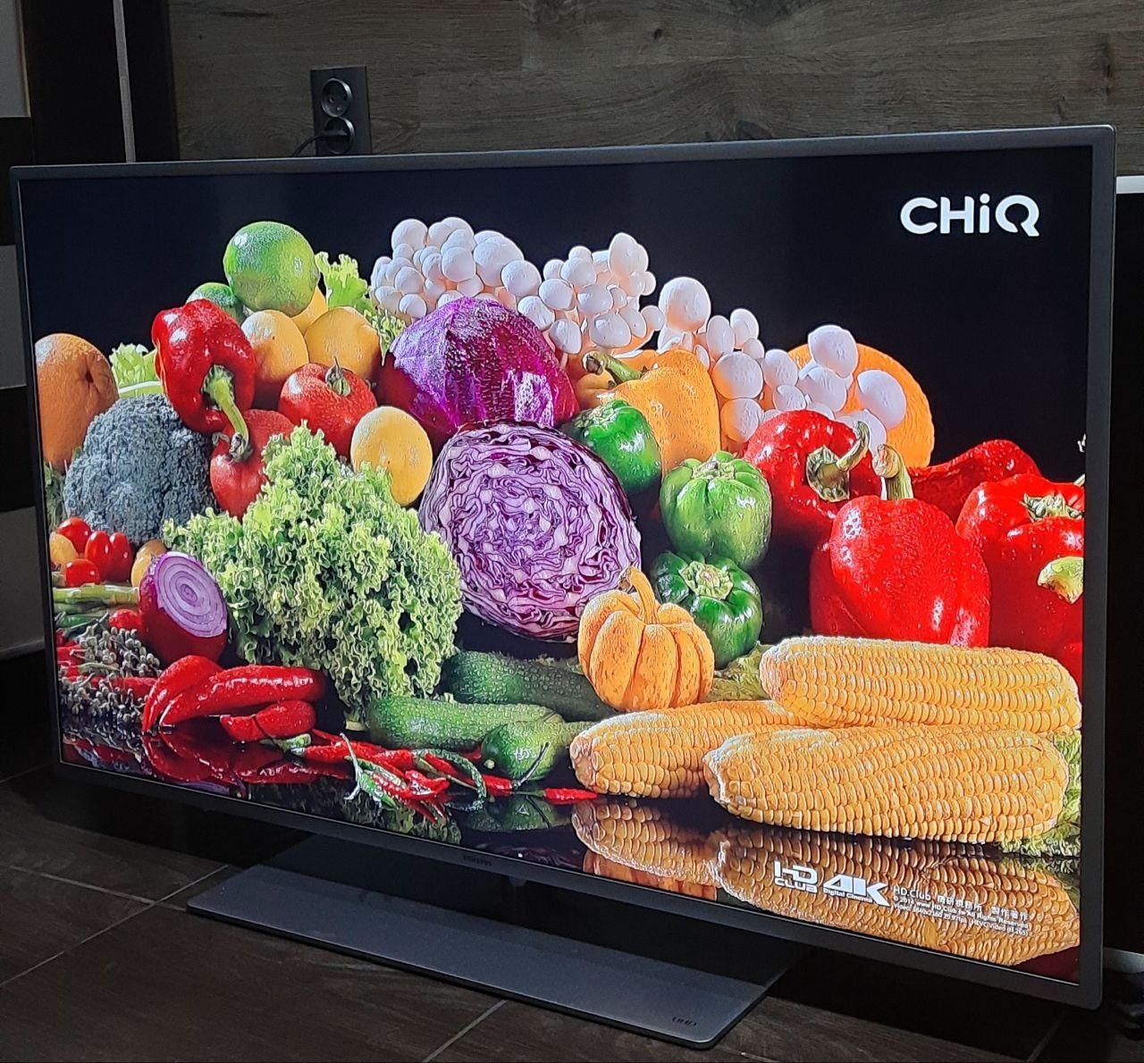 Телевизор Смарт ТВ 4K Samsung диагональ 48"