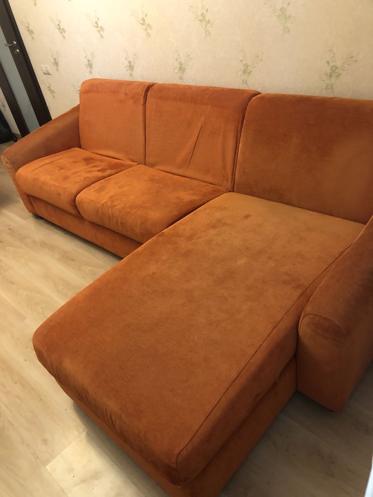 Продам итальянский диван