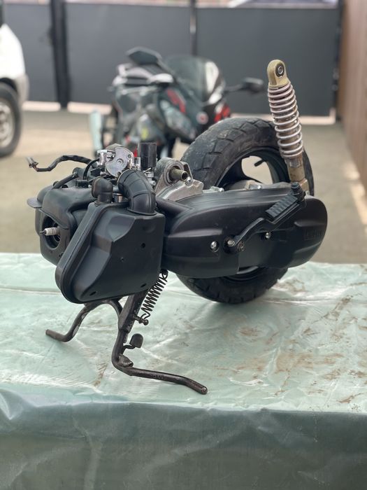 Розборка скутера Yamaha Jog