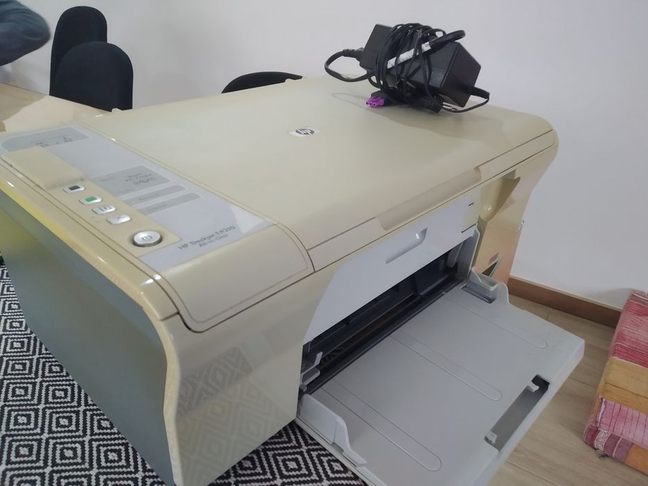 Impressora HP F4210 all-in-one multifunções