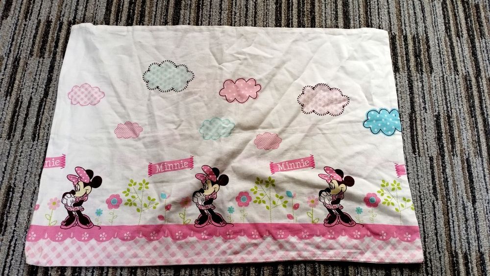 Poszewka na poduszkę dziecięcą prostokątna bawełna myszka Minnie róż