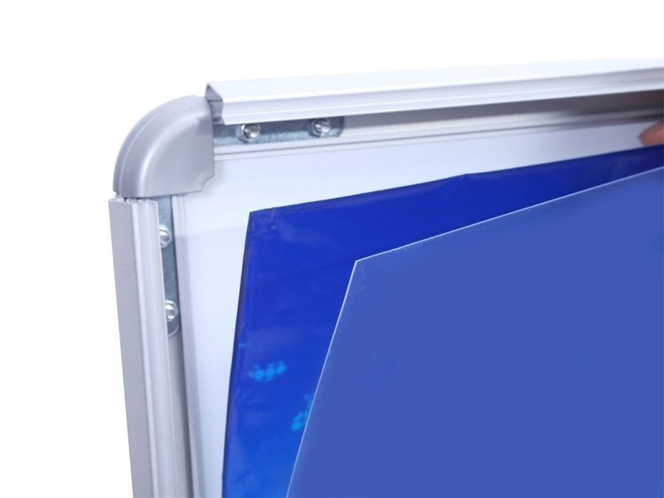 Potykacz stojak reklamowy na wodę na plakat, dwustronny