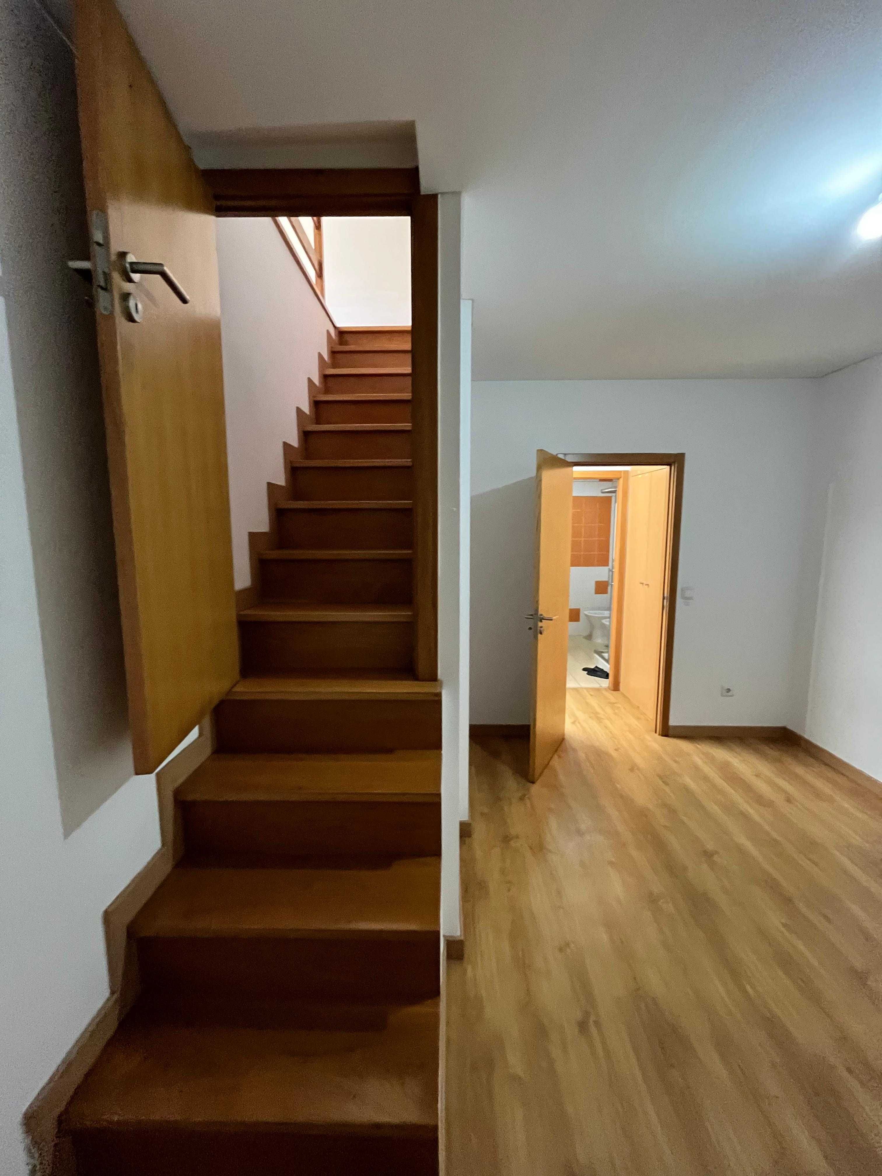 T2+1 com terraço em Almada velha