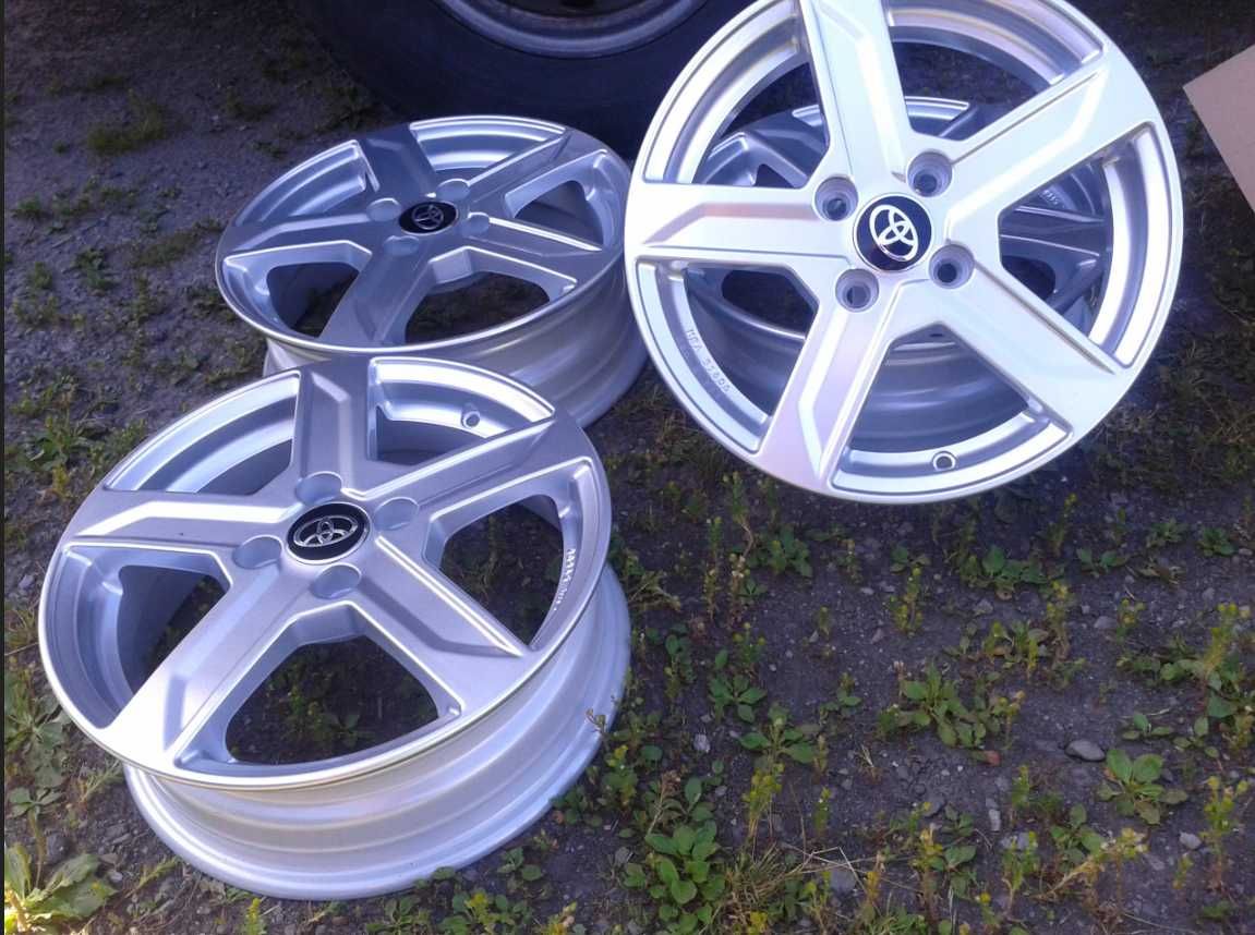 oryginalne felgi nowe r15 suzuki swift hyundai kia 4x100 5j celerio