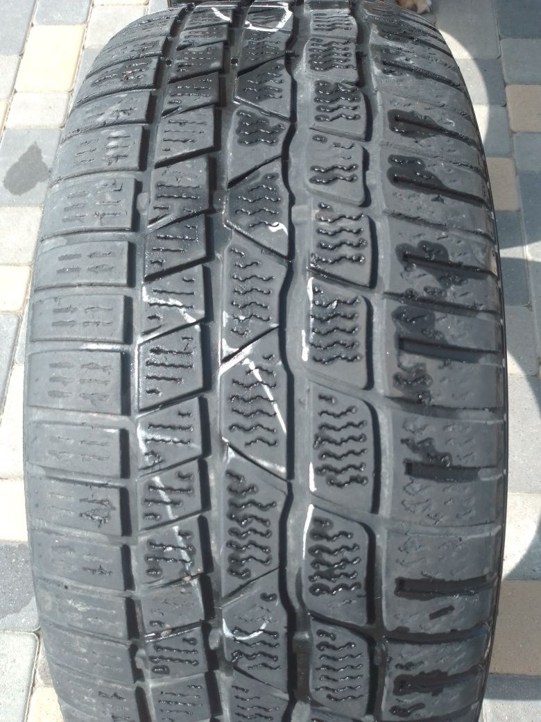 Продам резину колеса  автошини зимні  continental 225/50 r17