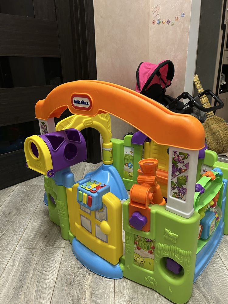Розвиваючий центр Чарівний будиночок little Tikes