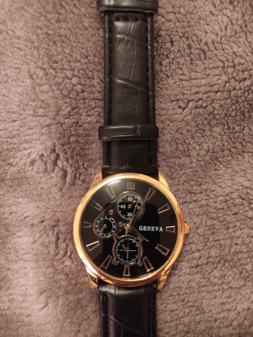 Zegarek męski GEMIXI analogowy, skórzany pasek, nowoczesny