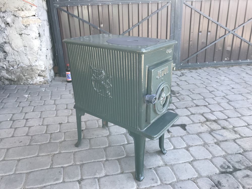 Чугунная печь камин буржуйка Jotul 602 ( Норвегия)