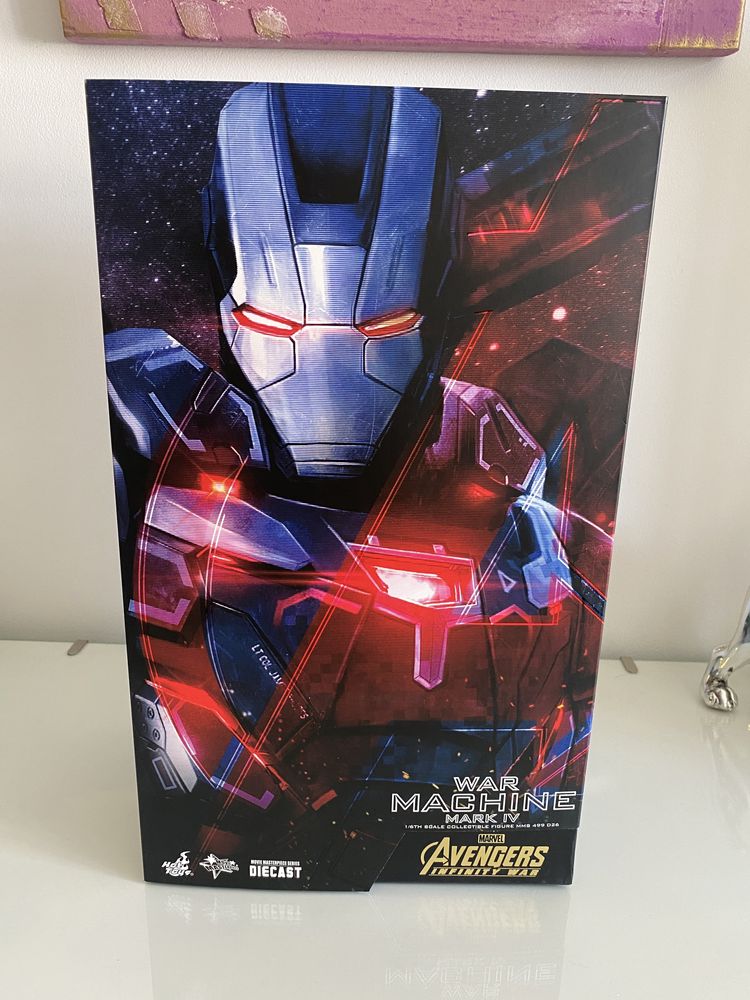 Hot Toys War Machine Mark IV Marvel Infinity War