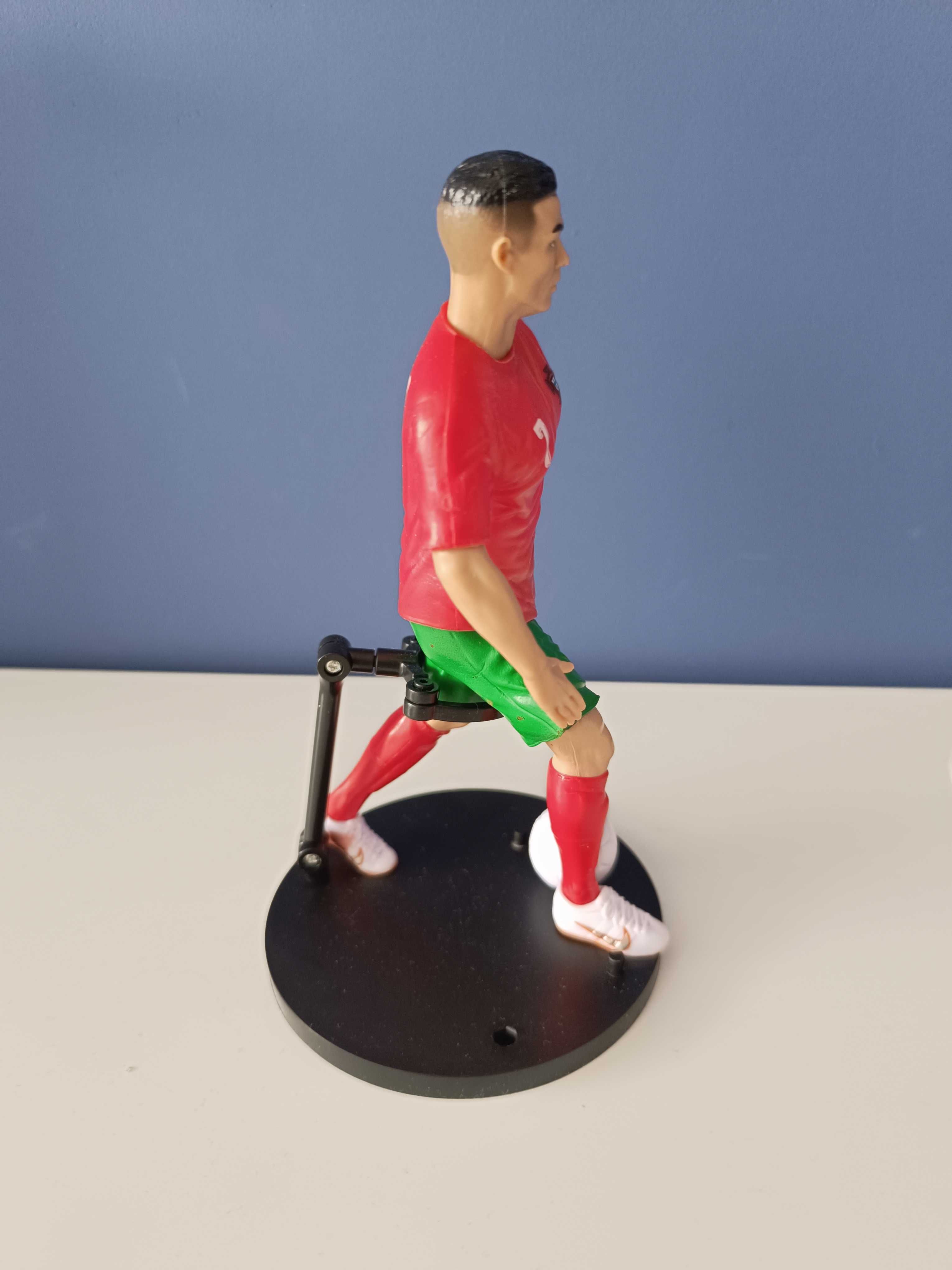 Cristiano Ronaldo CR7 figurka kolekcjonerska Portugalia strój