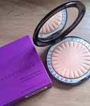 Chantecaille puder LightMedium