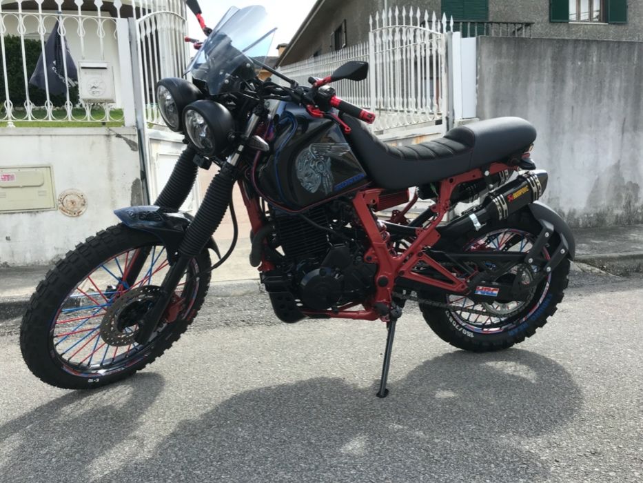 Honda NX650 Dominator