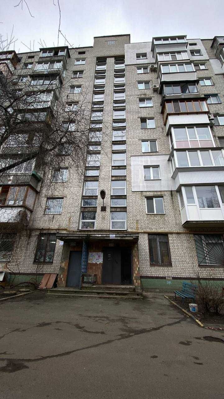 Продаж 3 кімн.квартири ст.м.Шулявська - 10 хвл.