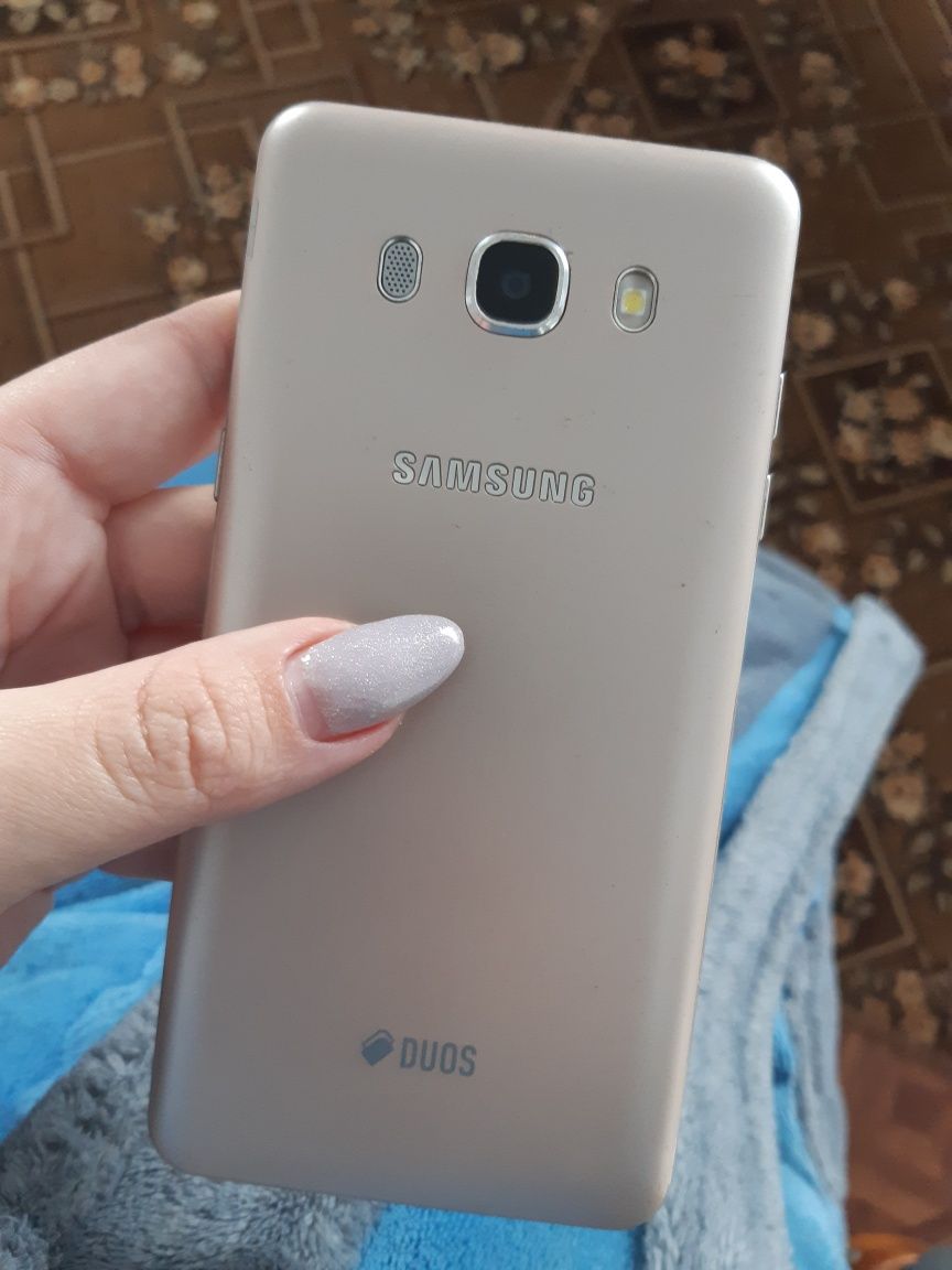 Продам Samsung galaxy g5 (2016года)