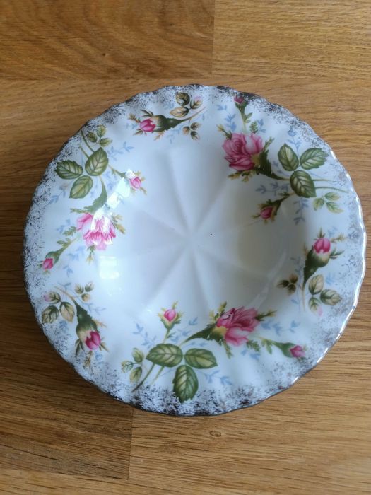 Serwis kawowy "Iwona Złota Róża"