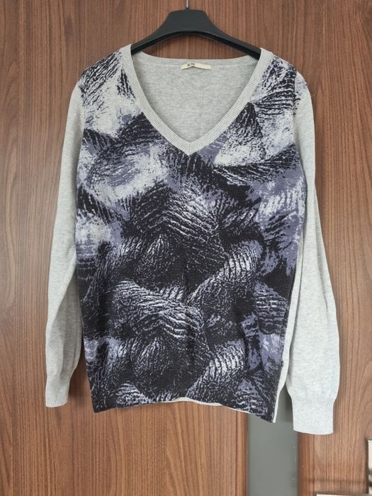 Szary sweter dekolt w serek rozmiar L Big Star