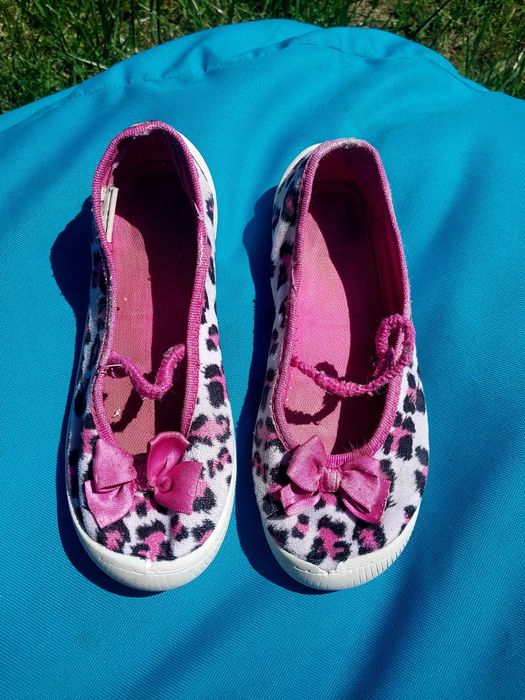 Kapcie dziecięce rozmiar 30 CCC