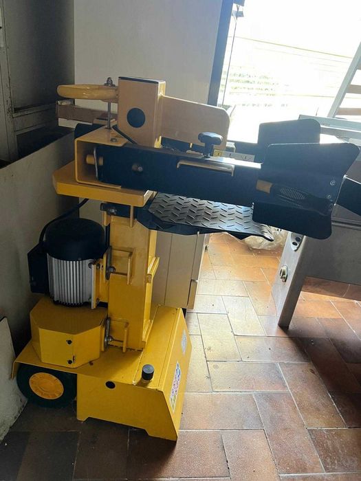 Rachador de lenha de 6 Toneladas