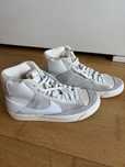 Nike Blazer bege