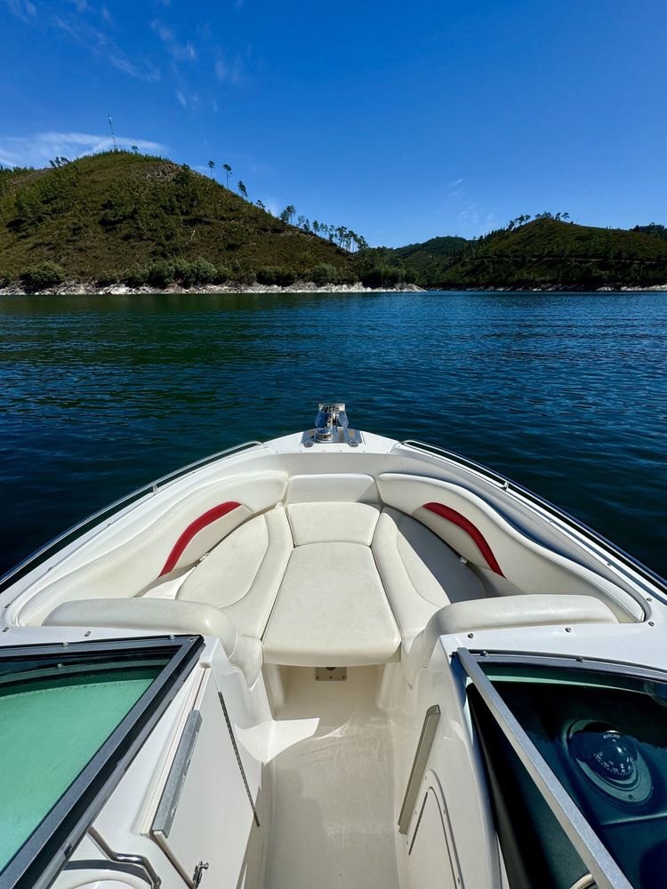 Barco Chaparral 236 SSX