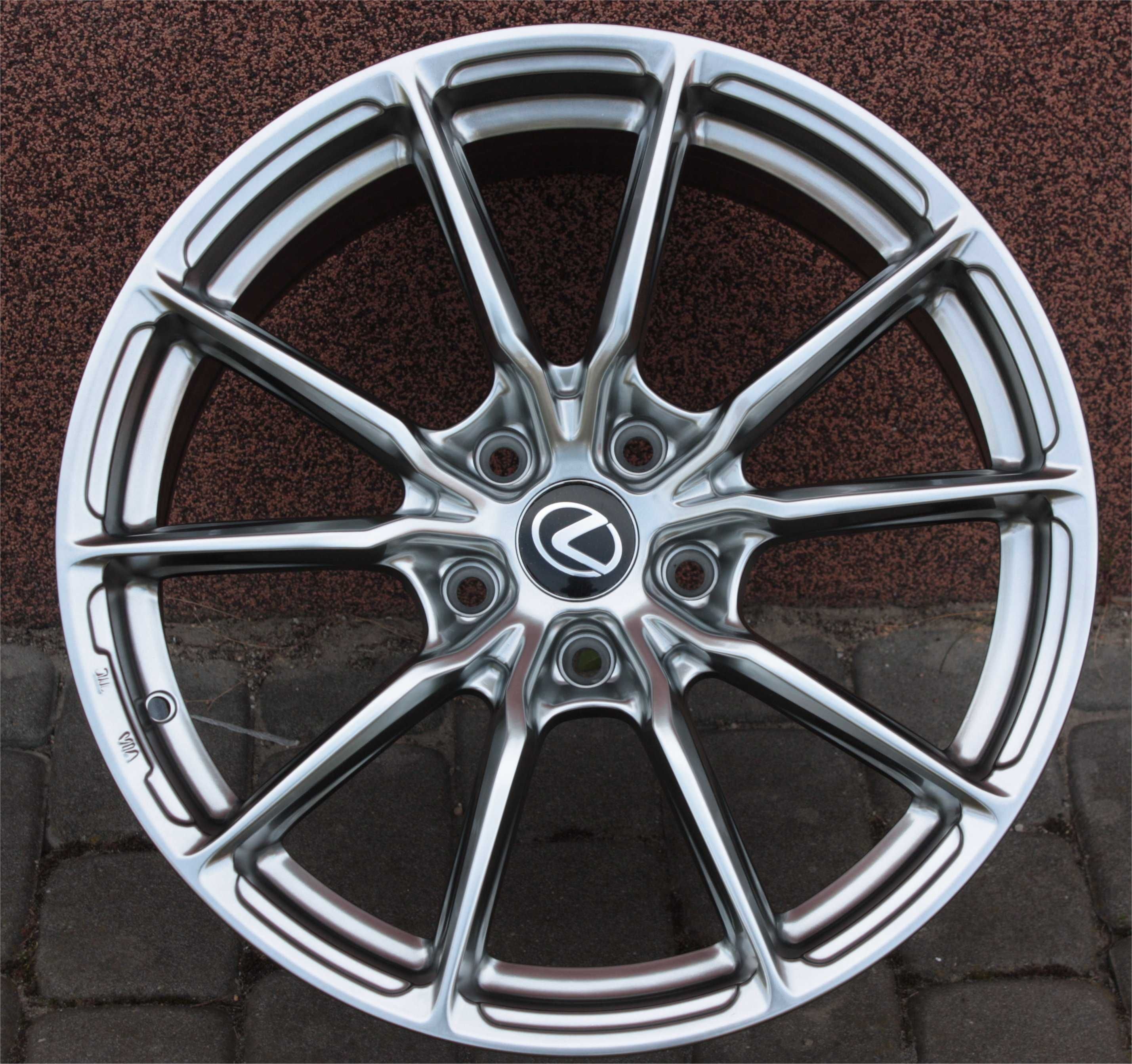 Nowe alufelgi 18 5x114,3 Nissan Infinit Lexus Toyota Mazda Honda ET35