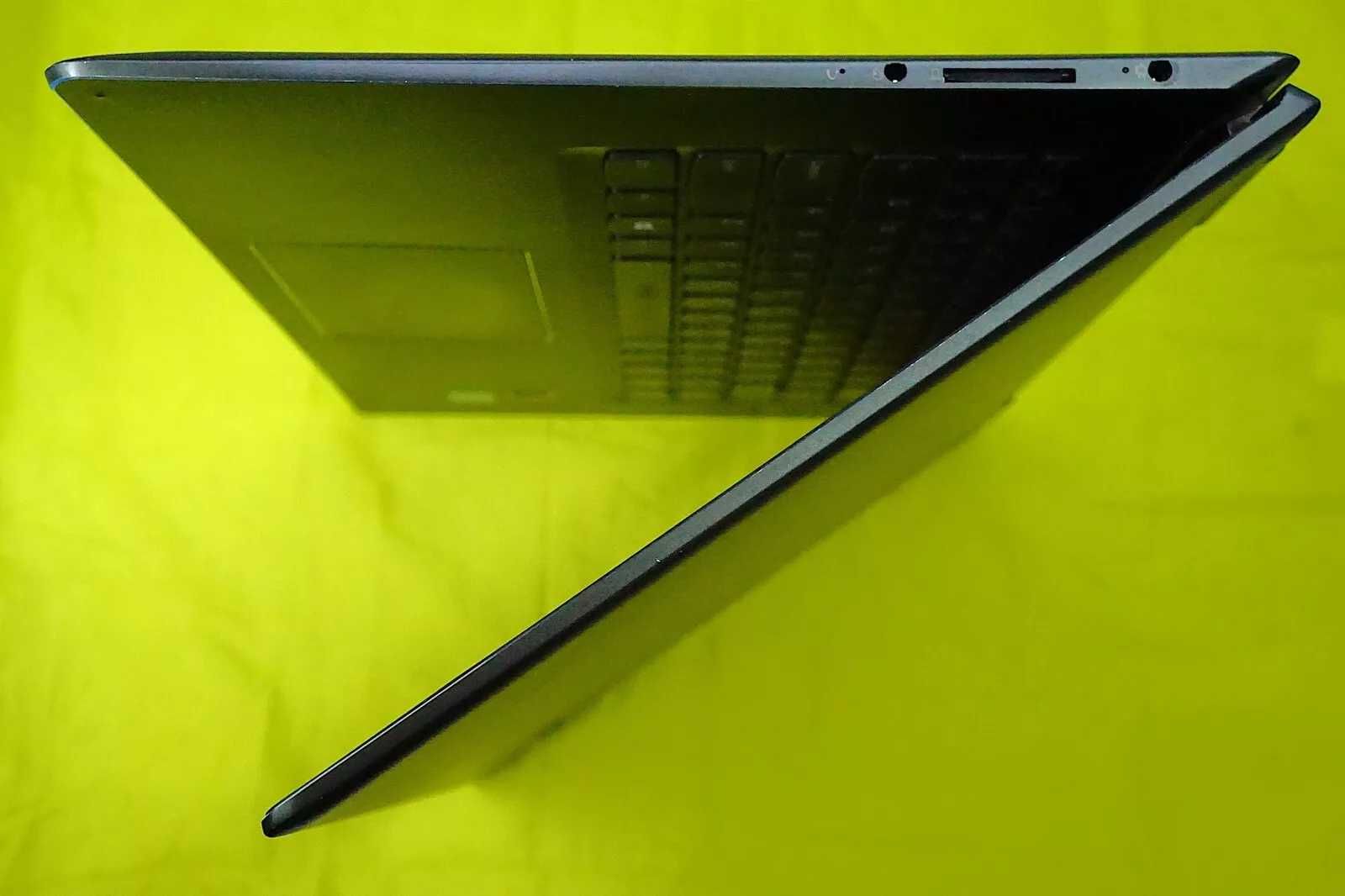 Ноутбук трансформер Lenovo Yoga 710 15.6 i5 7200u DDR4 8gb SSD 128gb