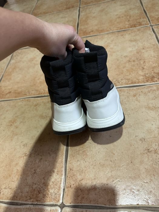 Зимові чоботи Зара