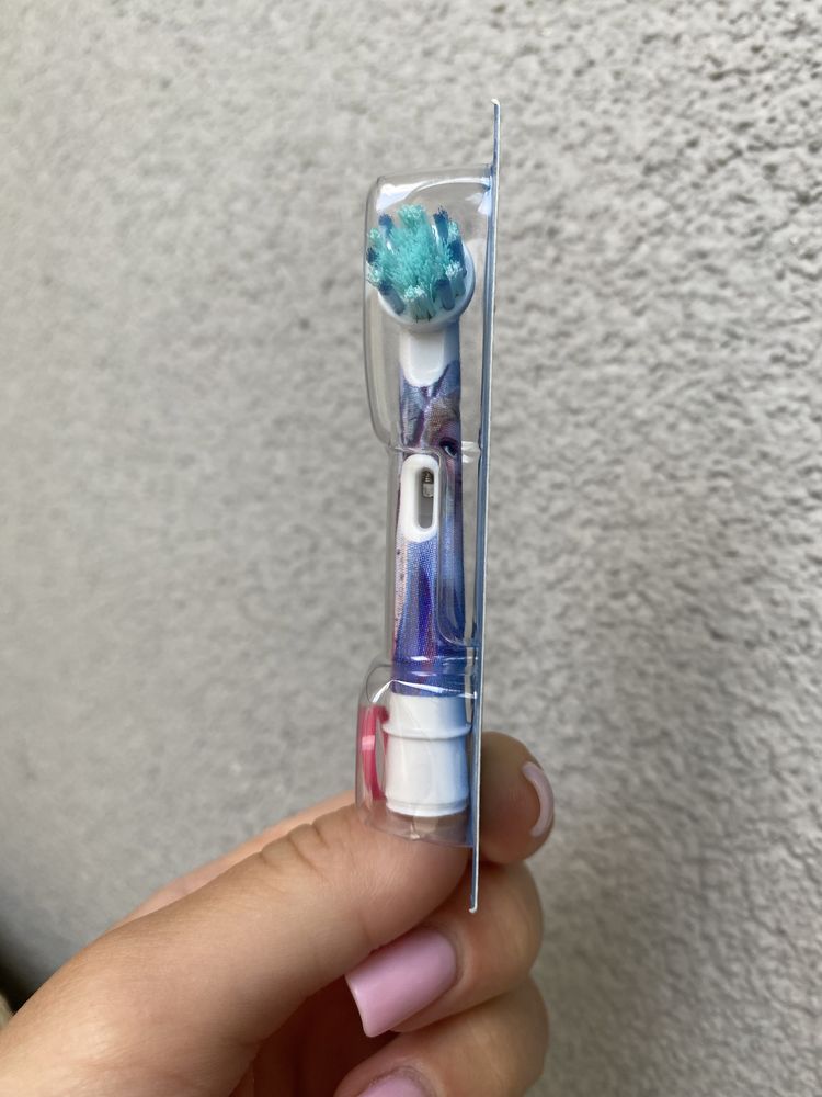 Оригінальні насадки Sensitive Oral-B Braun Німеччина