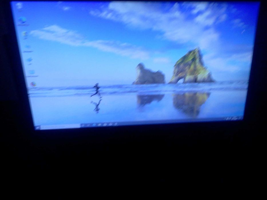 Monitor LCD   LG  Full HD 1920 x 1080 - 22"