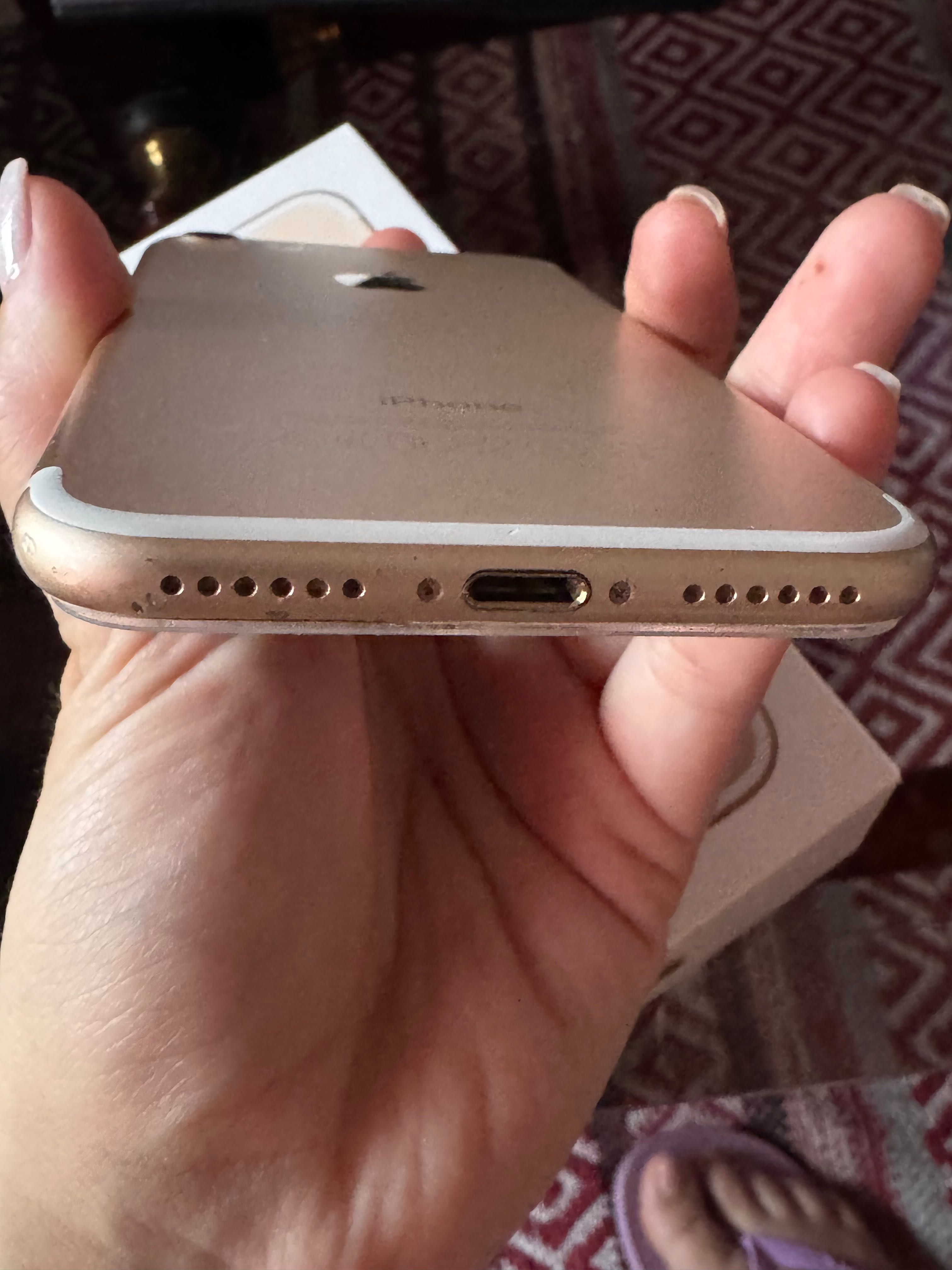 iPhone 7 rose gold