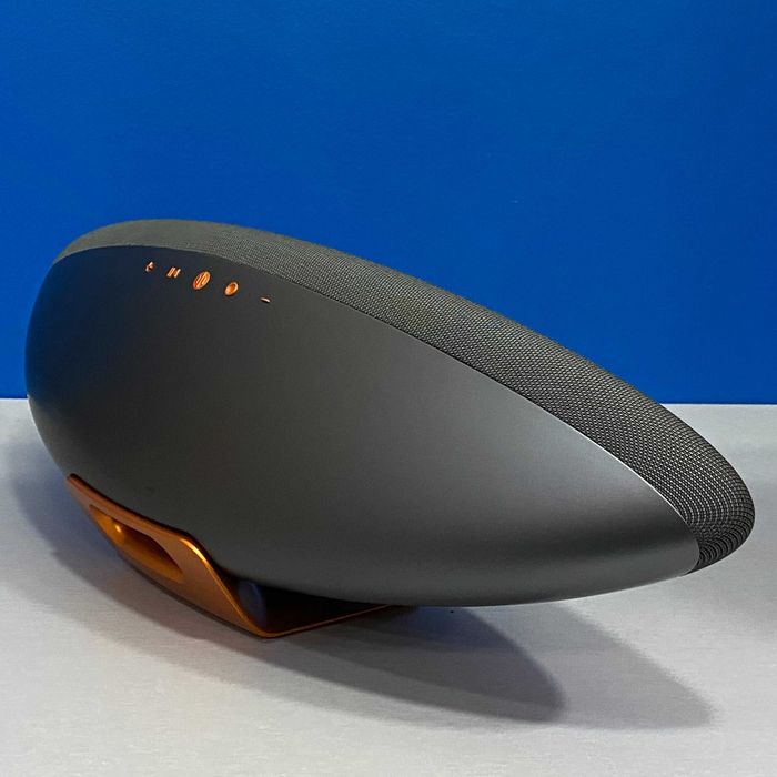 Bowers & Wilkins Zeppelin (McLaren Edition)