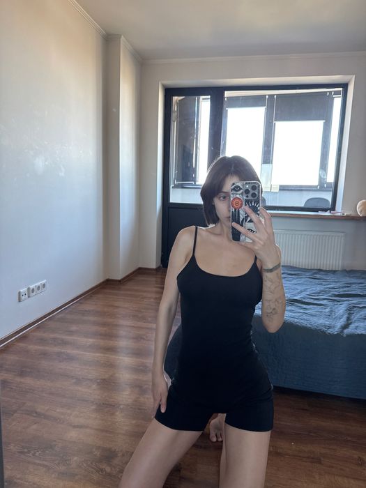 Комбінезон обтягуючий