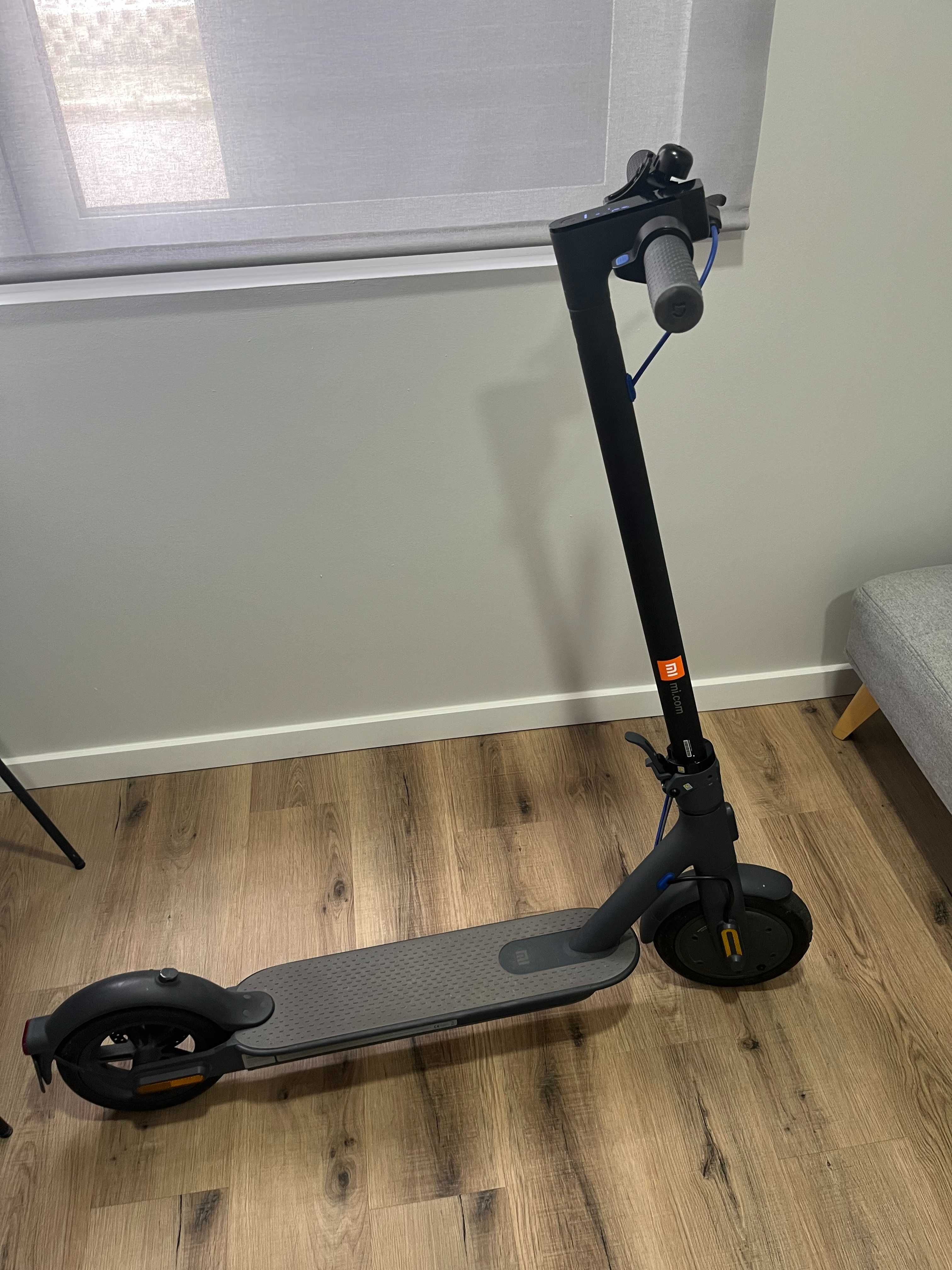 Xiaomi Mi scooter 3 - Como nova