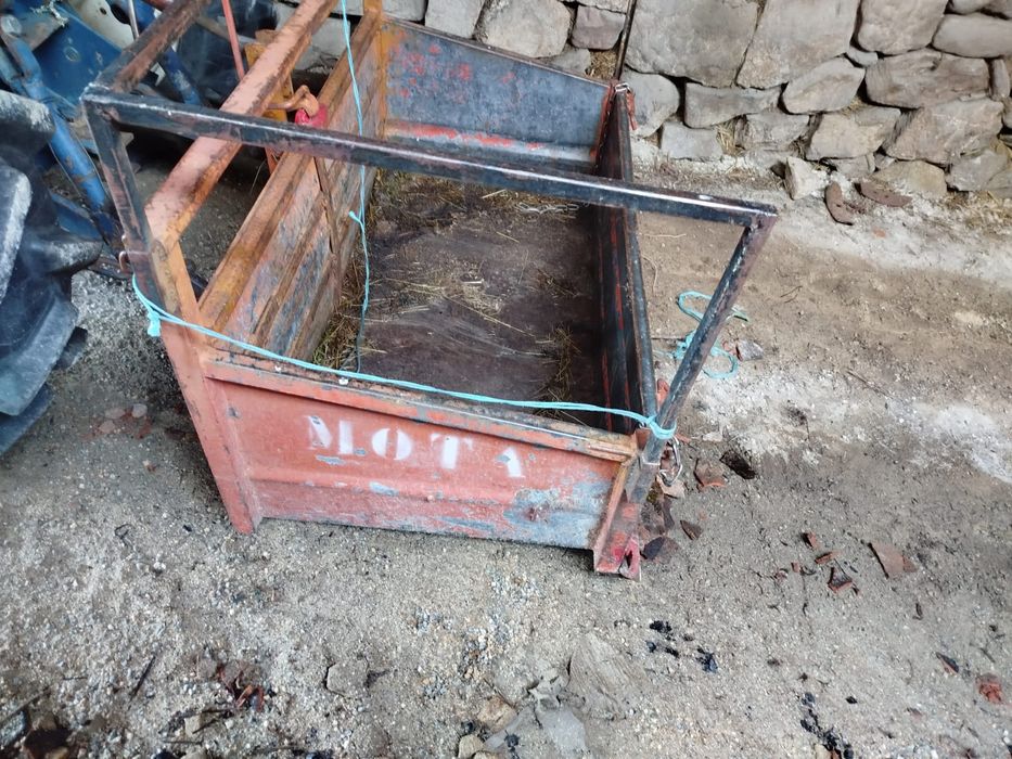 Caixa de carga pará trator