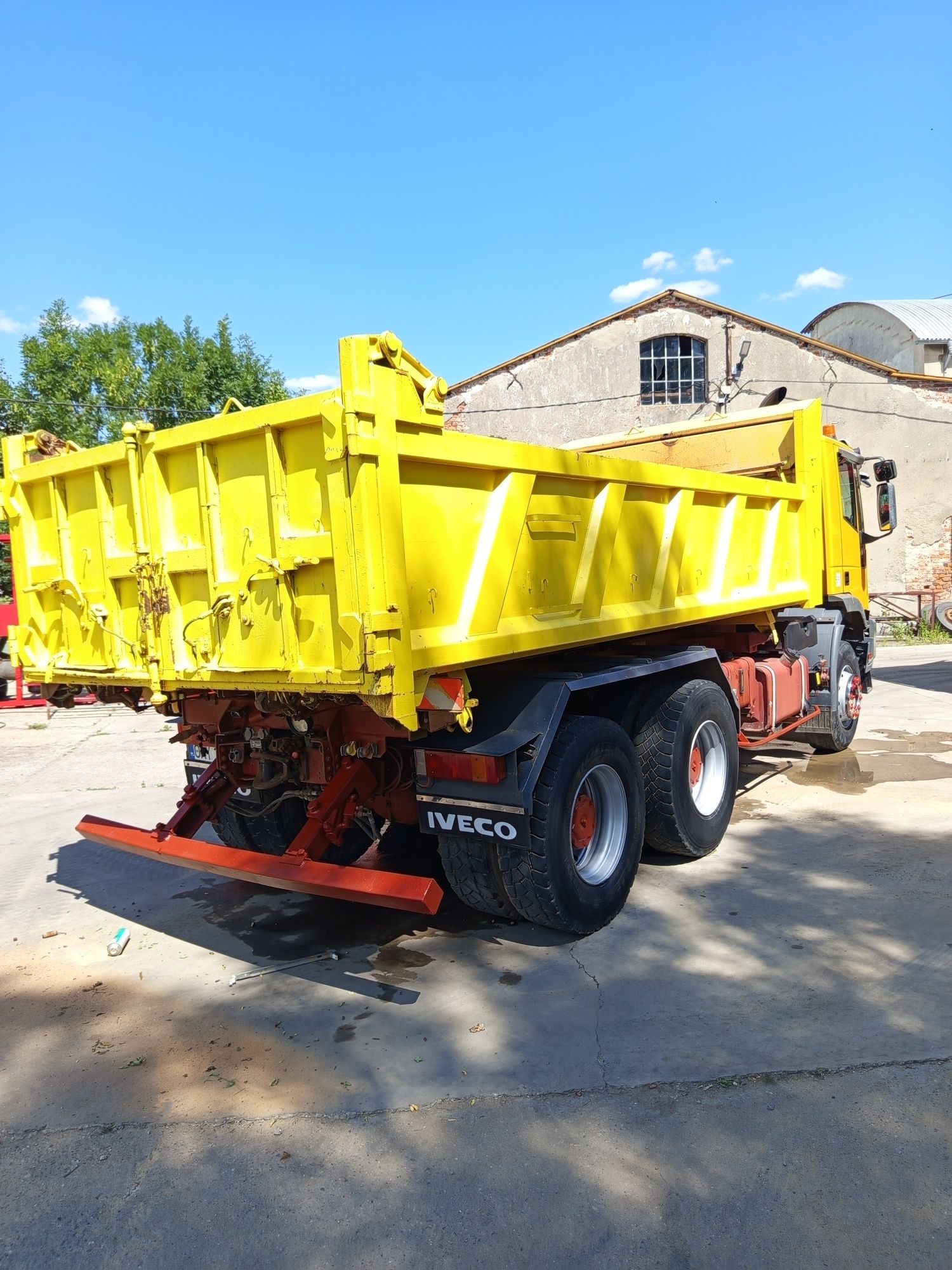 Iveco cursor trucker trakker tracker wywrotka 3 ośka