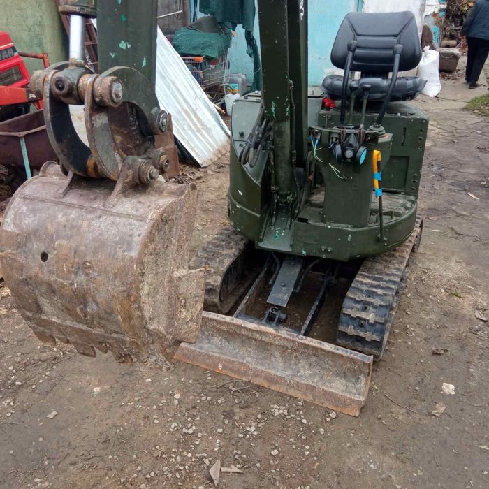 Услуги міні екскаватора