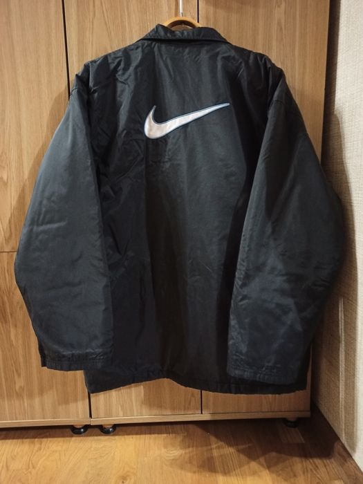 Куртка Nike осінь- весна.