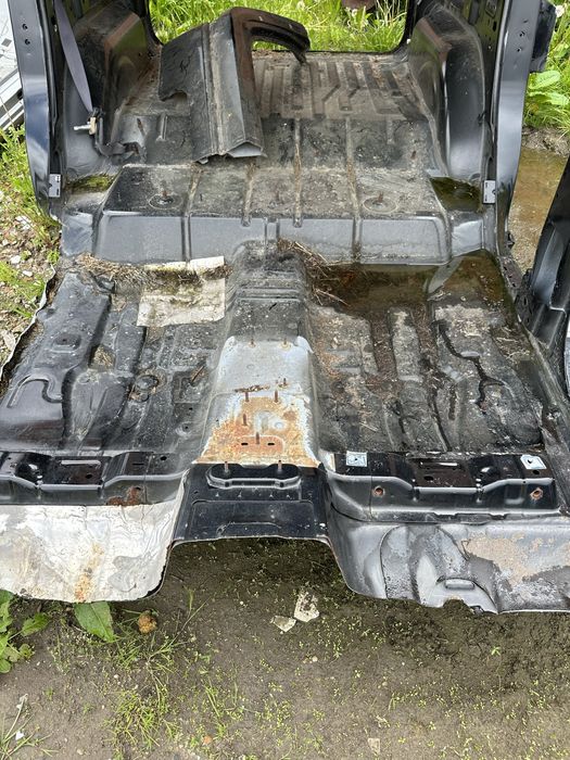 Hummer H3 przód tył podłoga błotnik zawieszenie