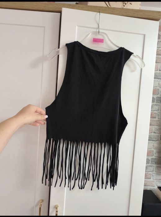 Czarny top z frędzlami deep pale rozmiar L 40