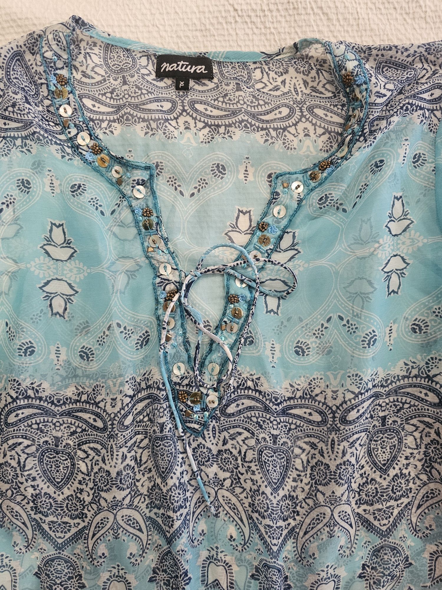 Túnica ou vestido de praia